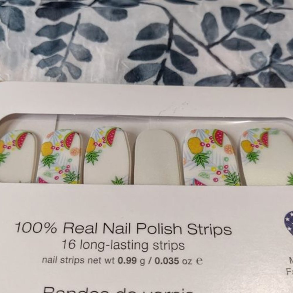 Color Street Nail Polish Strips - Tutti Frutti - Picture 2 of 3